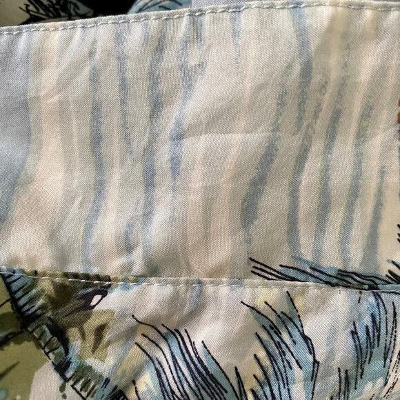 Roundtree & Yorke Short Sleeve Tropical Beach Button Down Silk Shirt Men's Large - Picture 9 of 9